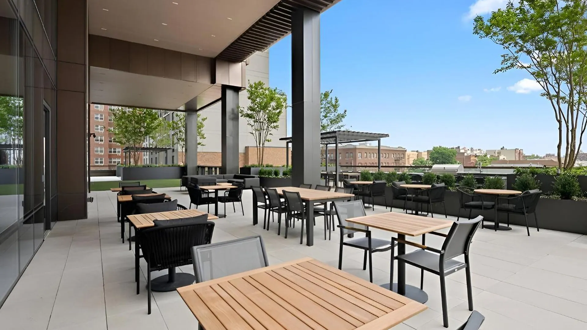 Discover Brooklyn Where Comfort Meets City Vibes New York 0*,  USA